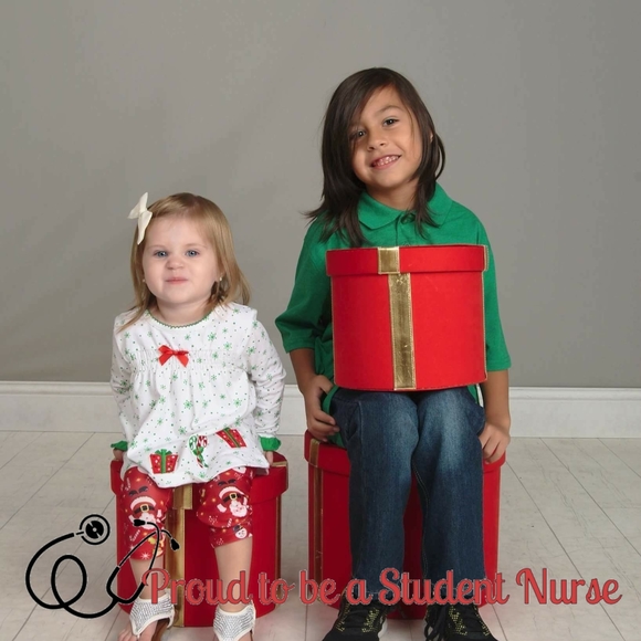 Meet your Posher, Justine - Picture 1 of 1